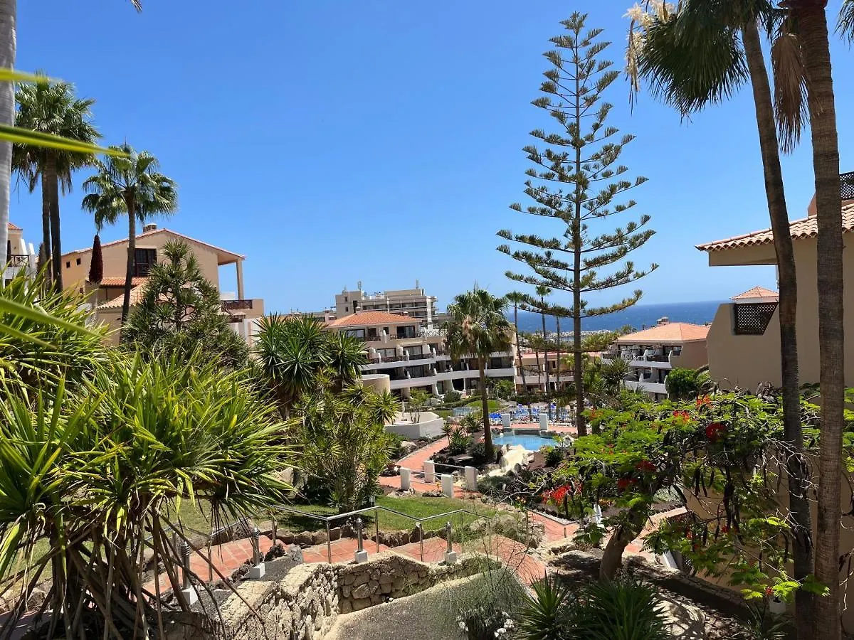 Elegant Style 3-Bedroom Brand New Apartment San Miguel de Abona